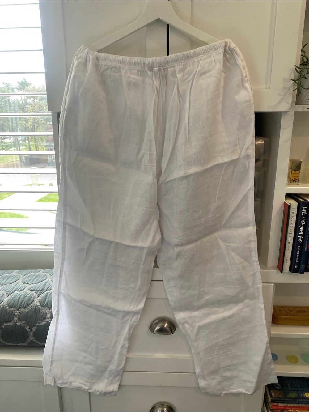 H&M White XL Linen Drawstring Chinos - Picture 3 of 3